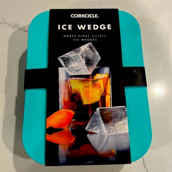 Corkcicle Kitchen Brand New In Packaging Corkcicle Ice Wedge Tray